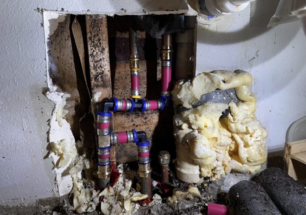 Water leak detection plumbing work